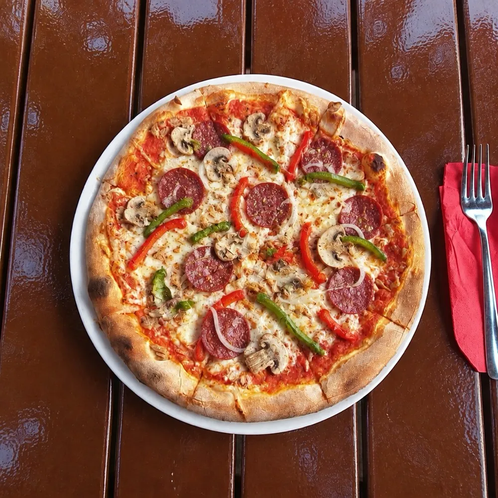 Pizza Hasan’s von oben